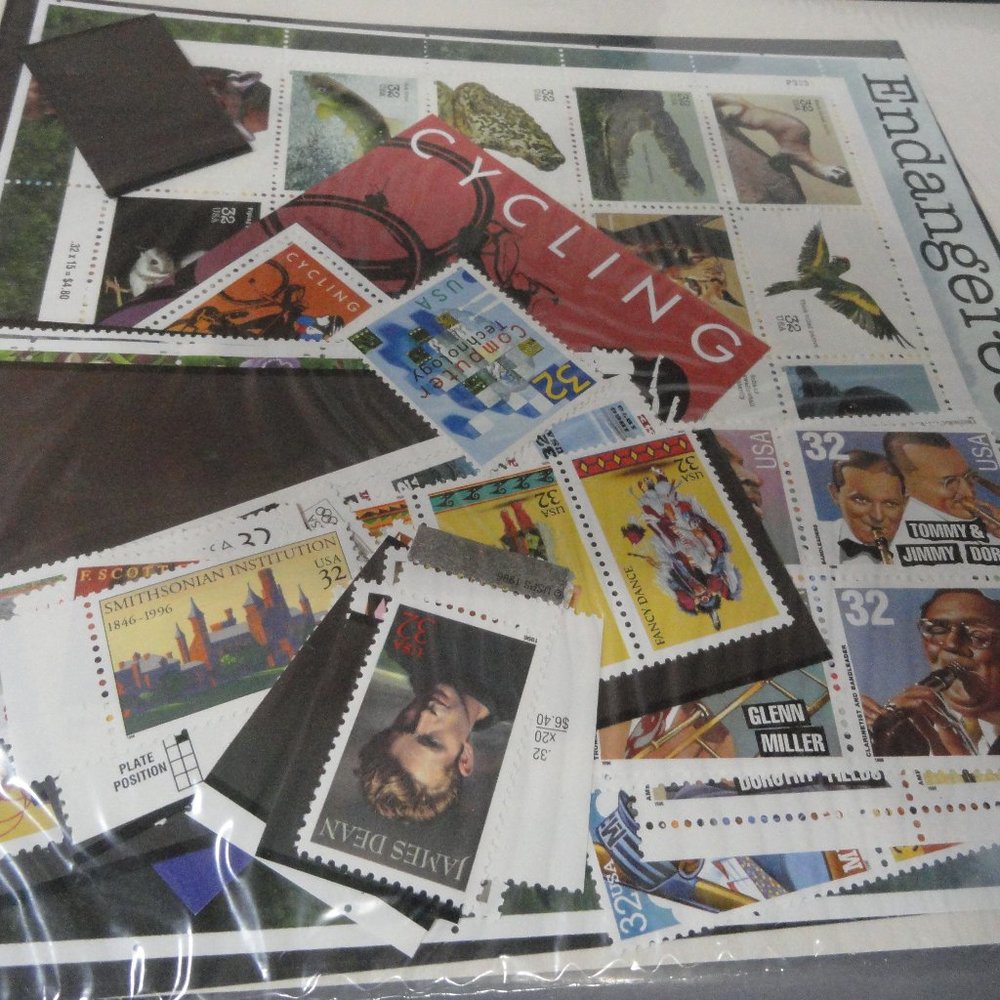1996 James Dean cover Commemorative Stamp collection, W dust cover~stamps NEW - Picture 4 of 6